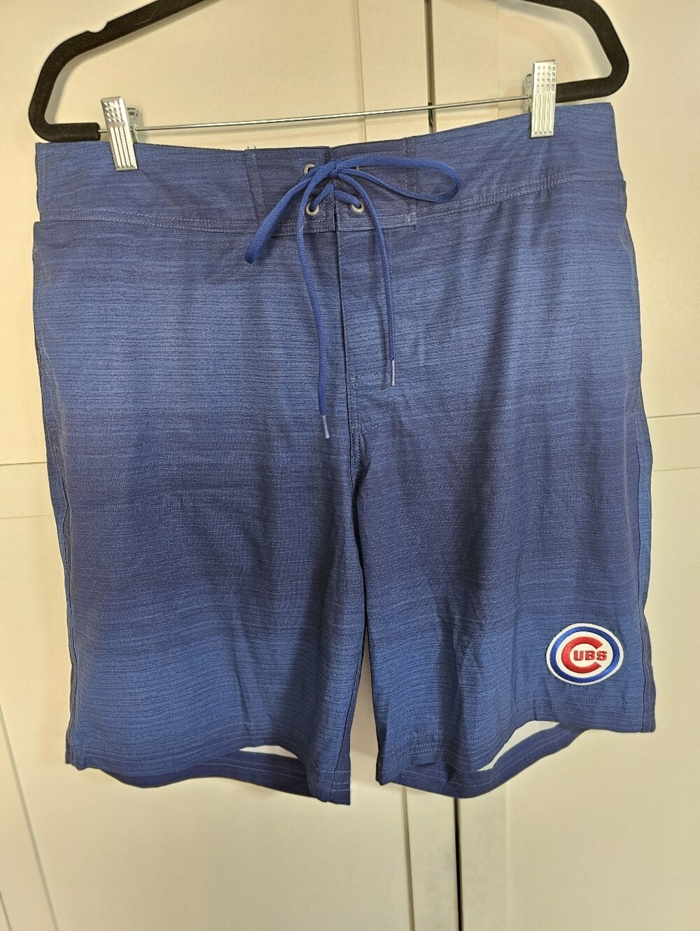 Chicago Cubs Mens XL MLB G-III Blue Lined Athletic Shorts Vintage Style EUC